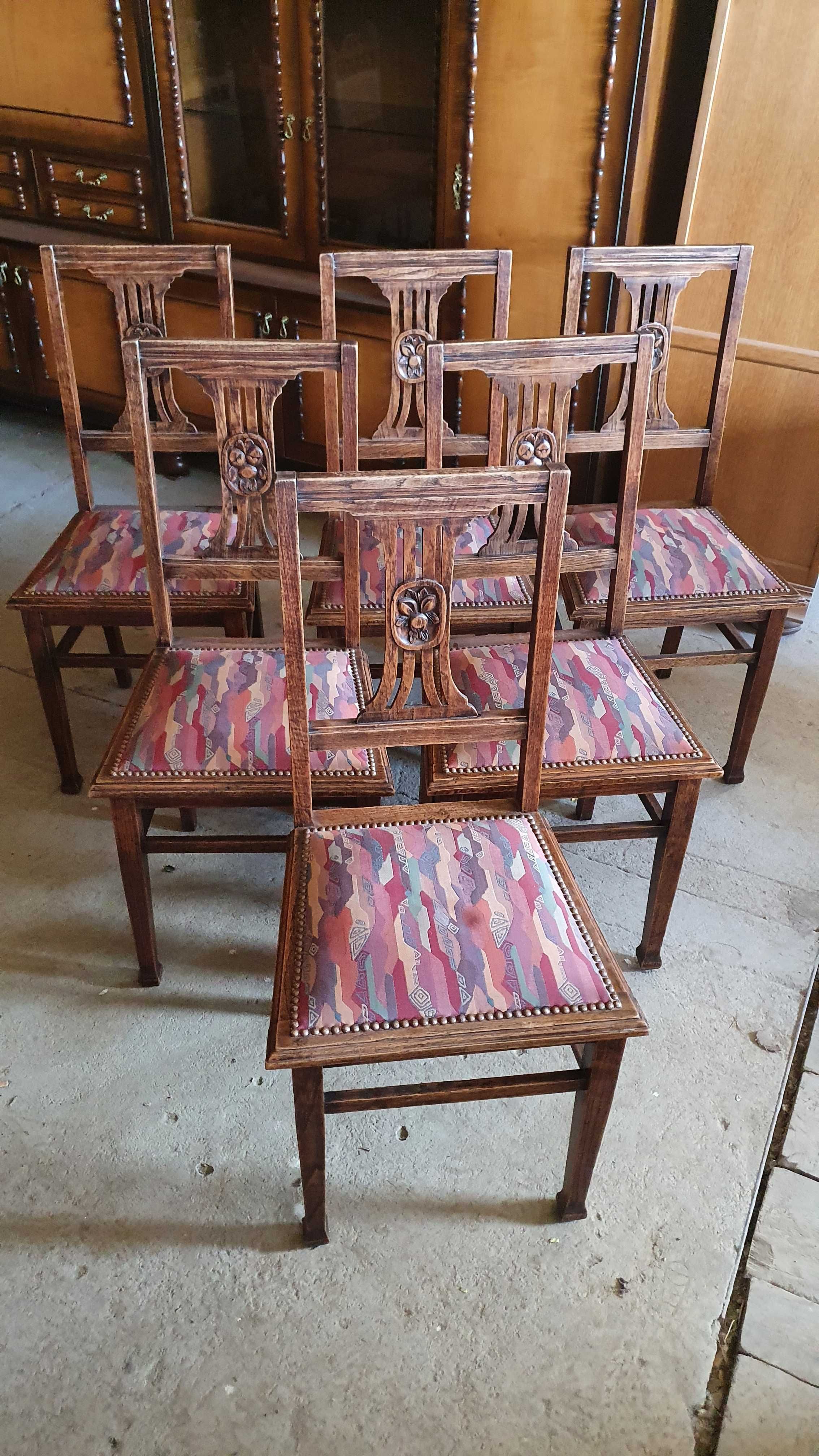 Krzesła dębowe secesyjne na kopytkach- komplet - 6 sztuk
