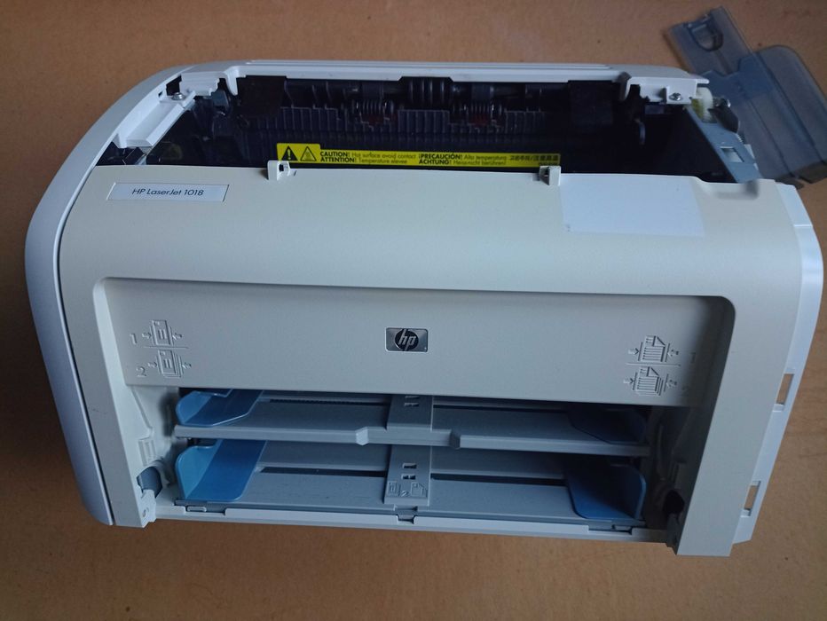 Разборка принтера HP LaserJet 1018 по запчастям.