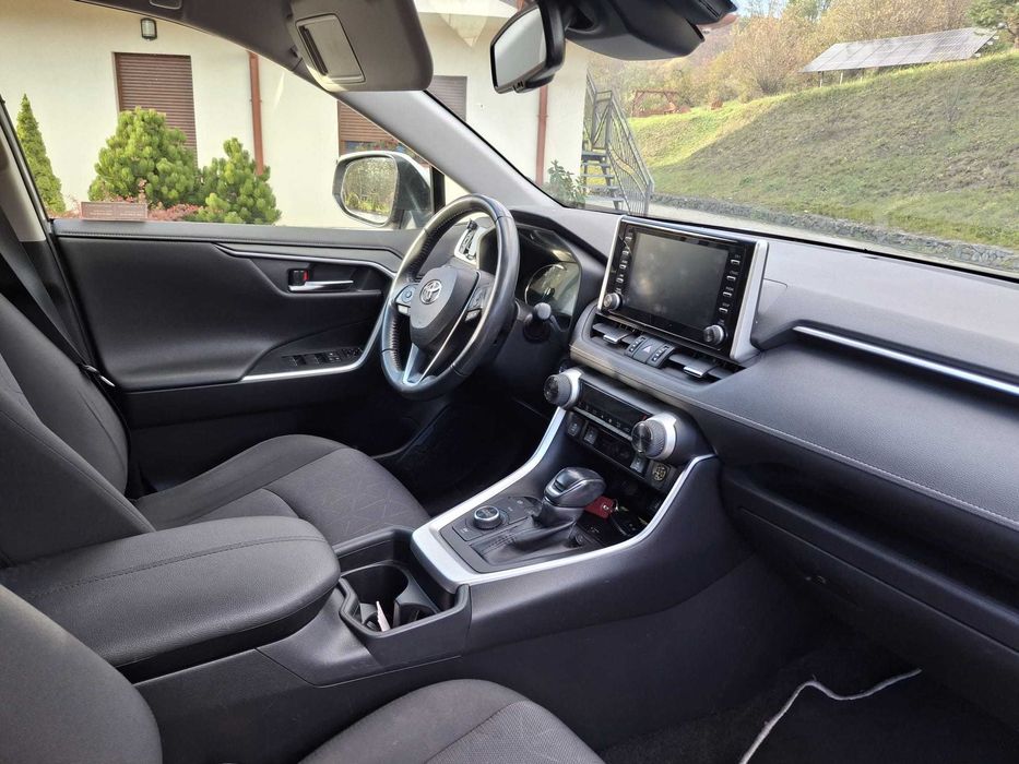Toyota RAV 4 Hybtyd 2021 r. Na gwarancji. Bezwypadkowa. Garażowana.