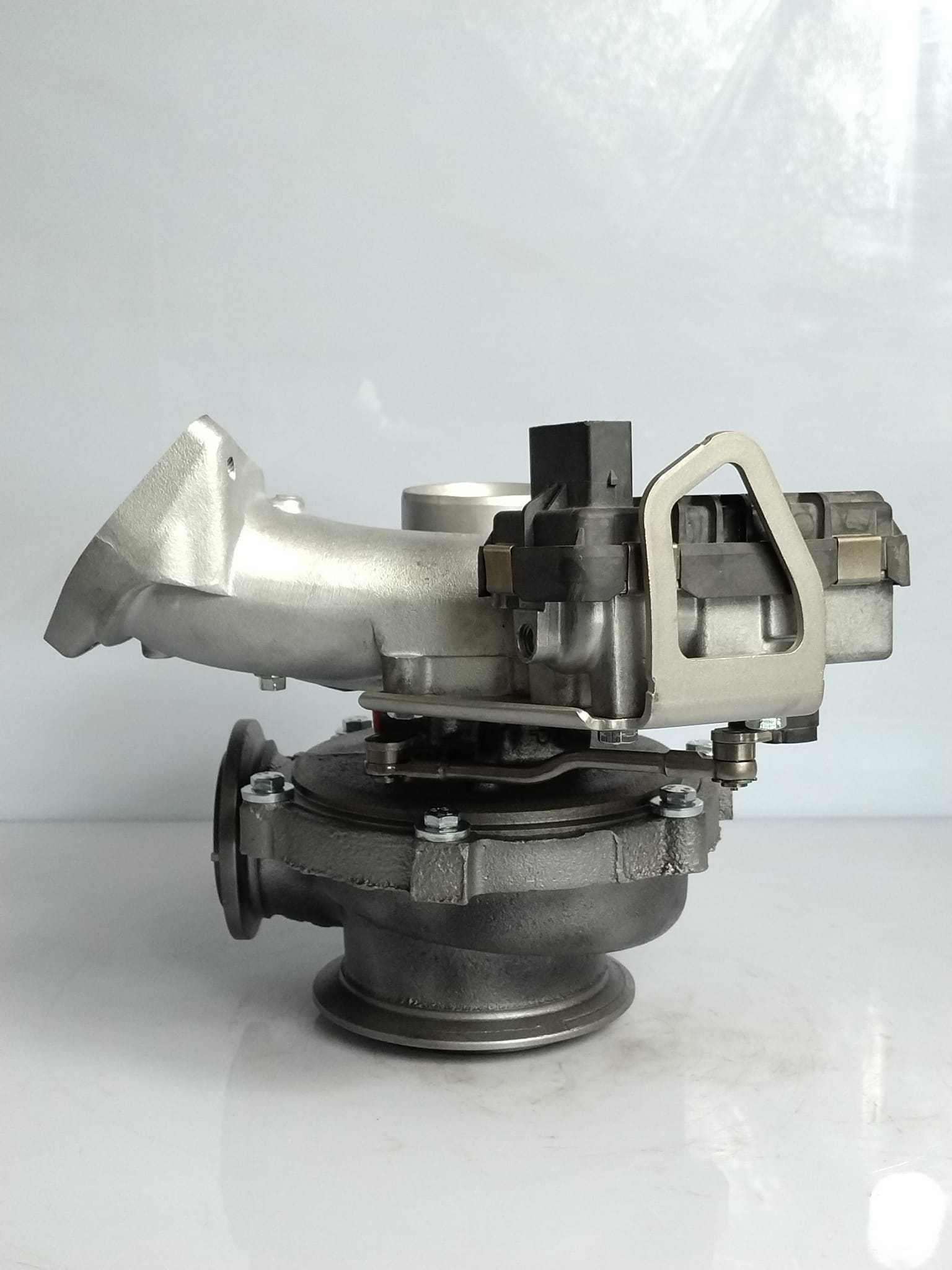 Turbina Turbo BMW Seria 3 325d 330d 758352 - 21