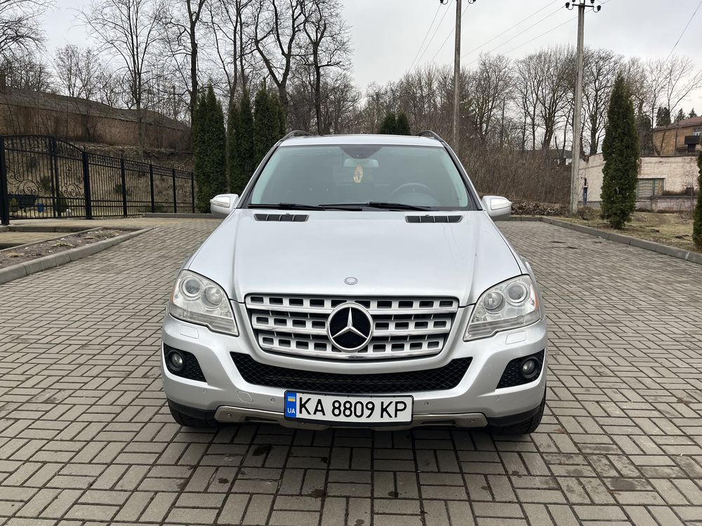 Продам Mersedes ML350