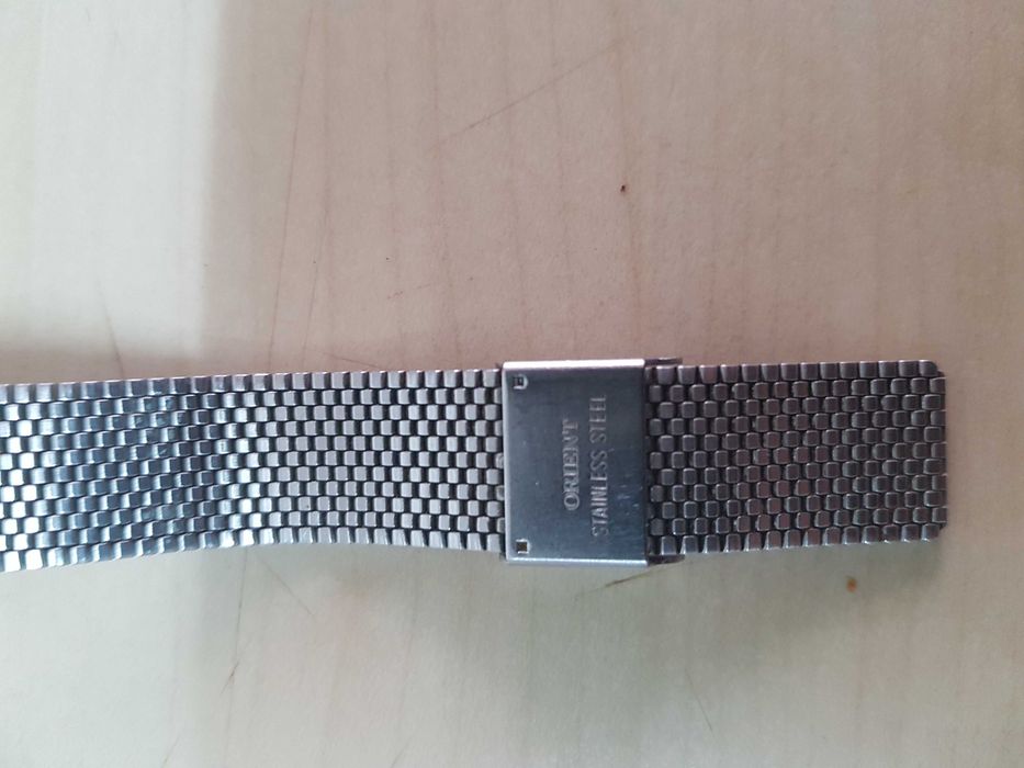 Zegarek nareczny ORIENT Quartz GP sprawny kolor zloty i czarny