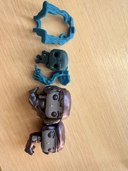 Фігурки kinder joy дивні дива