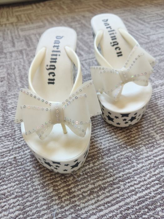 Босоножки 38-39 р(по стельке 24,5)