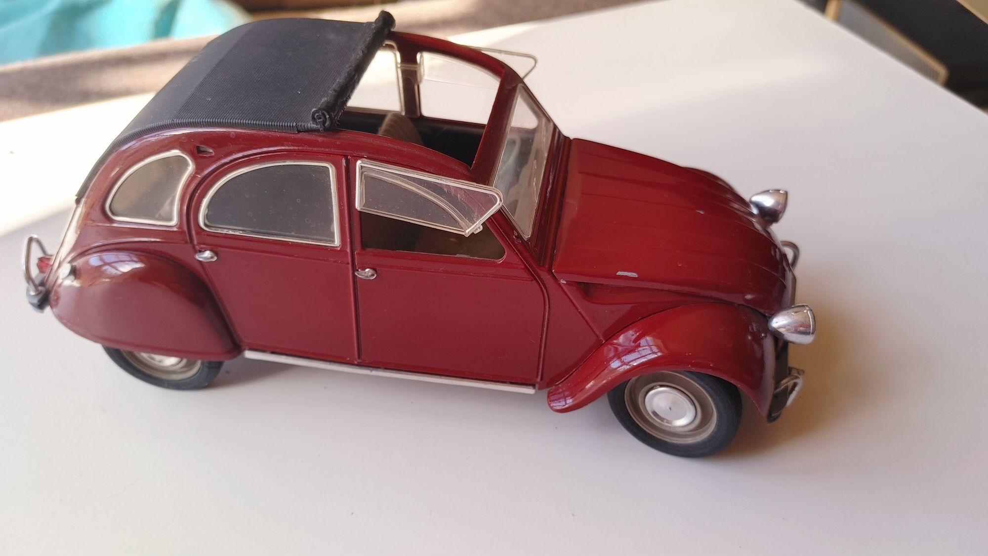 Citroen 2cv Solido Skala 1:17