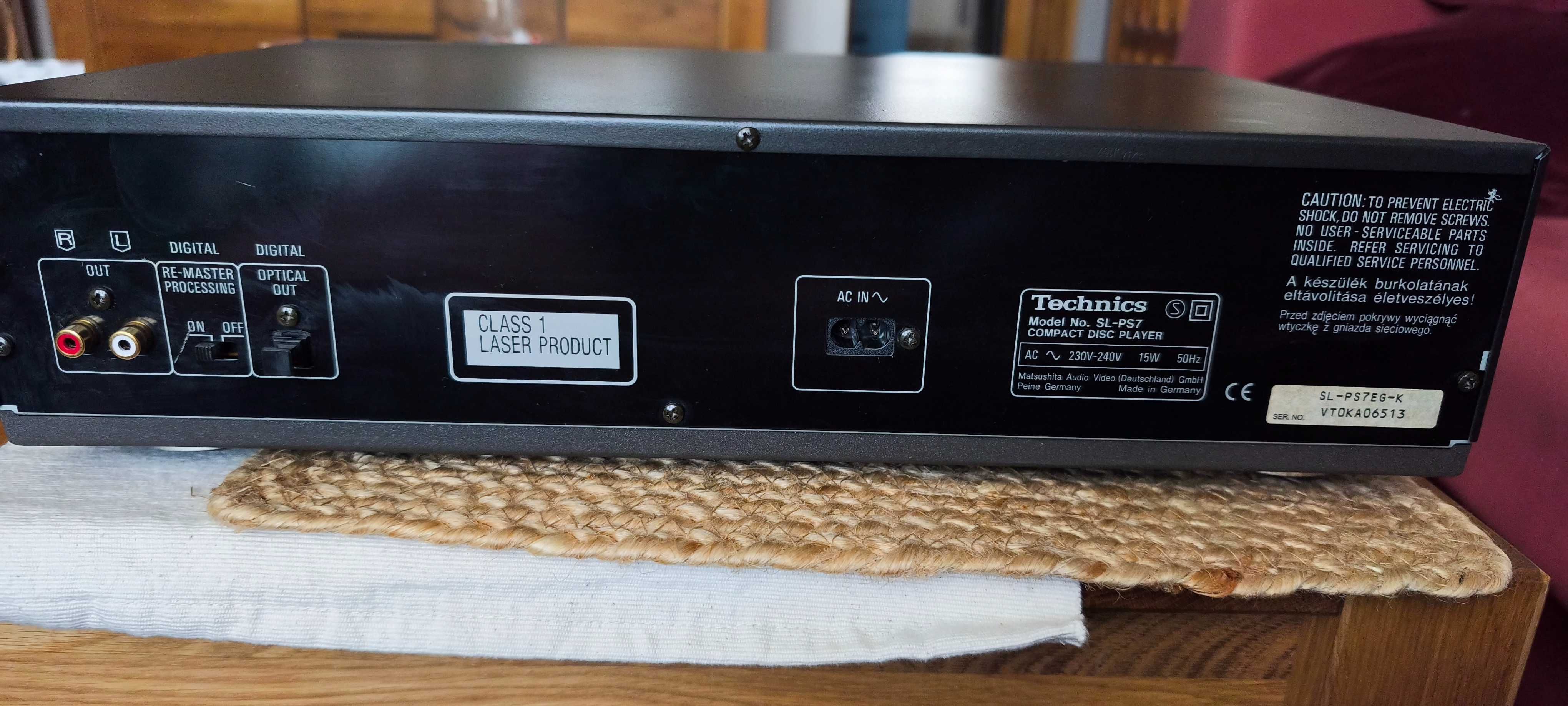 Odtwarzacz CD Technics SL-PS7 z pilotem