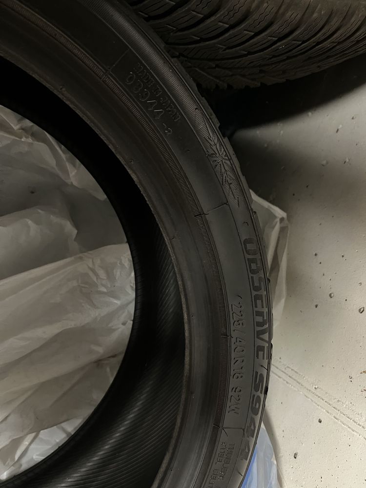Ideał - 4 opony zimowe Toyo Observe S944 225/40 R18 92W