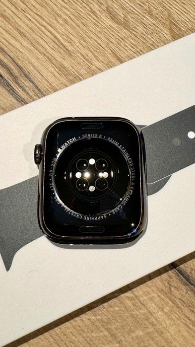 APPLE Watch Series 8 GPS+Cellular Koperta 45 mm ze stali nierdzewnej