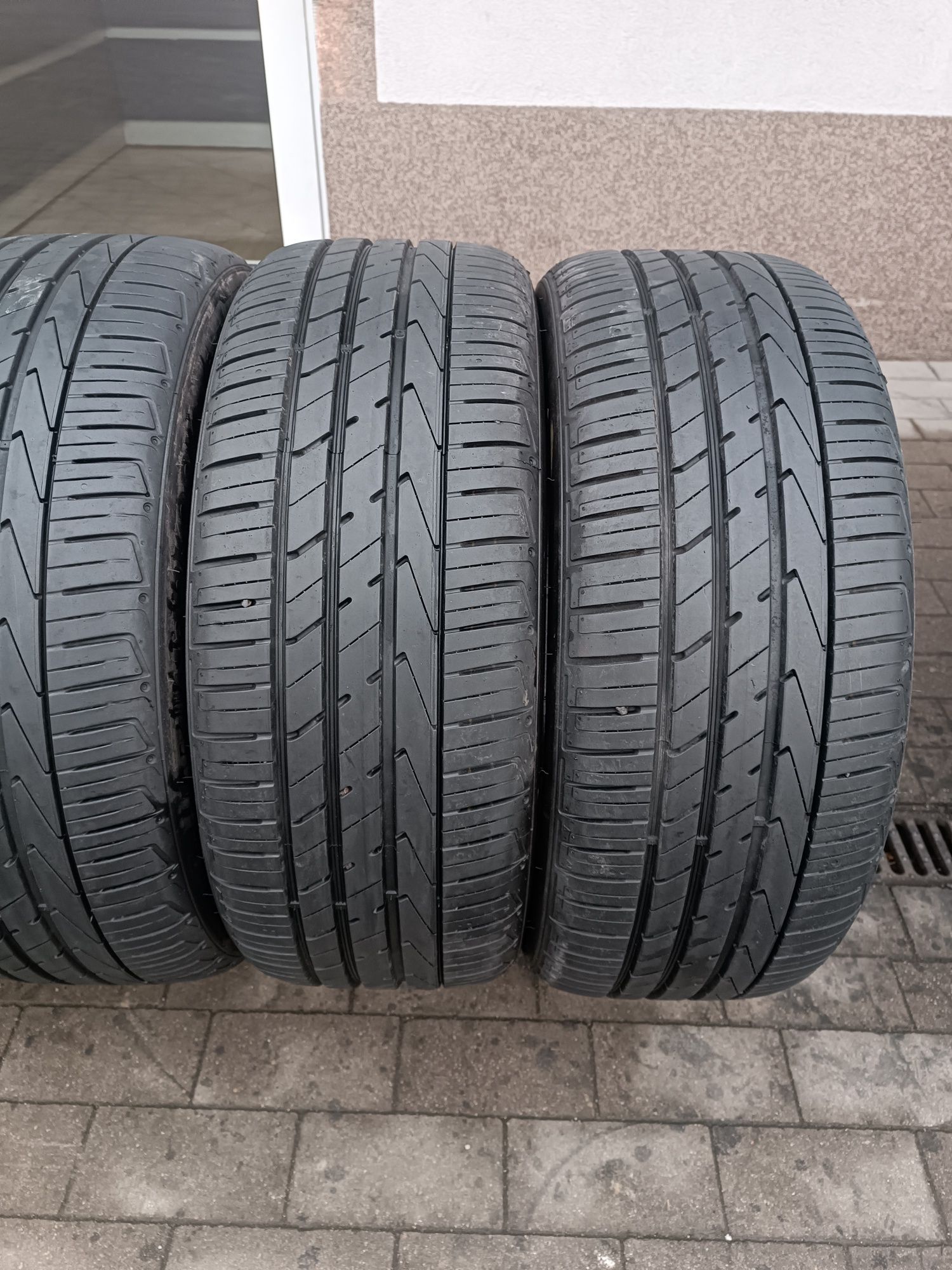 235/50R19 Hankook Ventus S1 Evo2 SUV