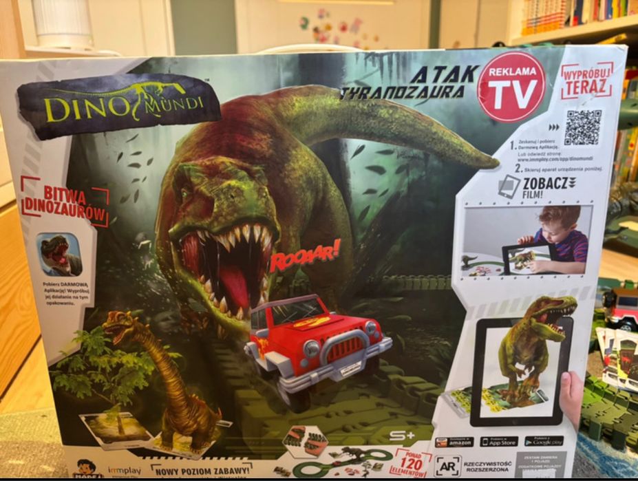 Dino Mundi Atak Tyranozaura