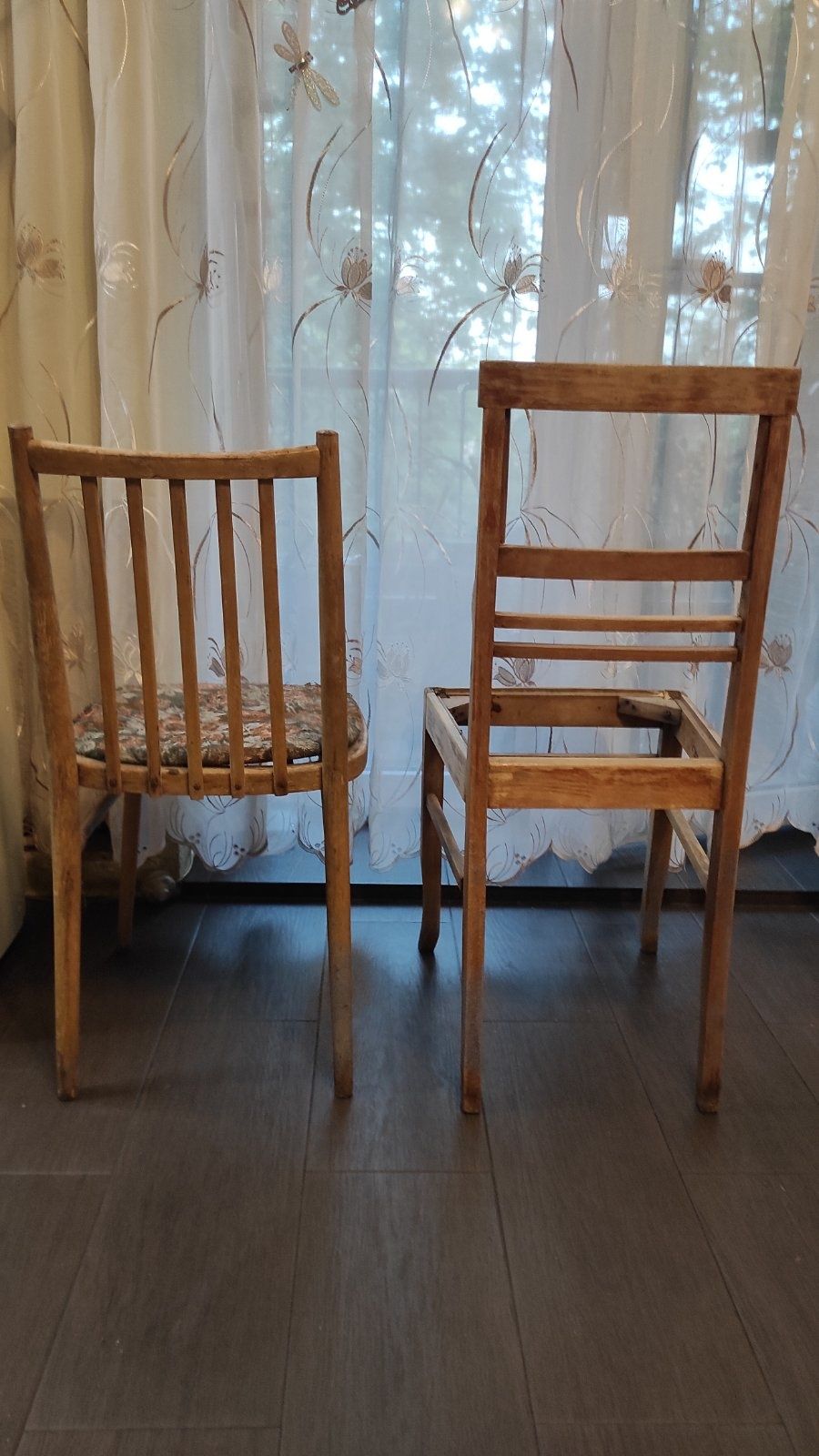 Два винтажных стула под реставрацию