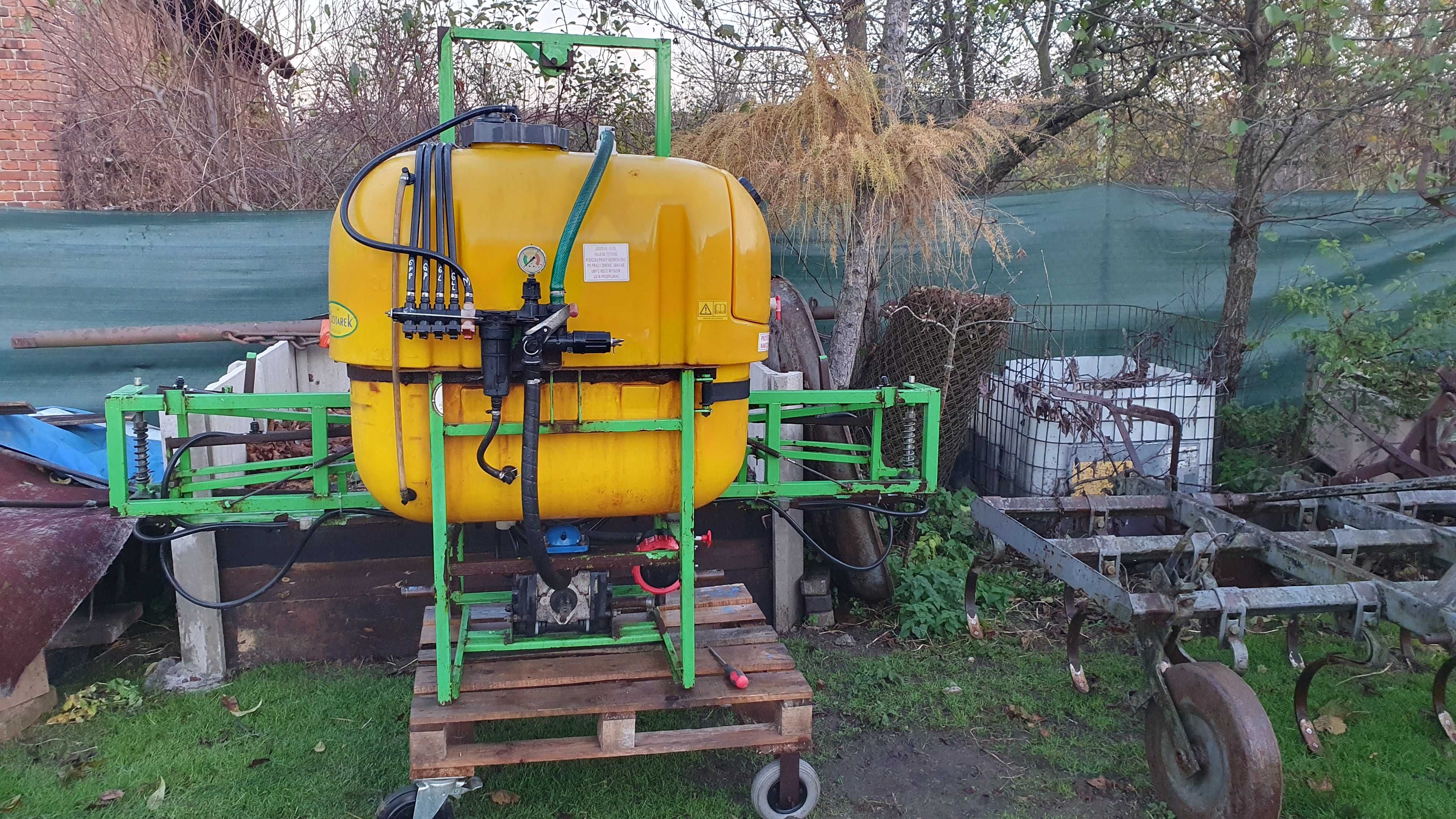 Opryskiwacz Skotarek 400l 12m