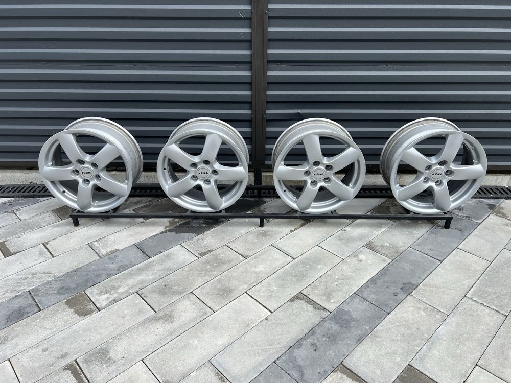 Диски 16R 5x114.3 7J ET48 Nissan  Mazda Toyota Kia