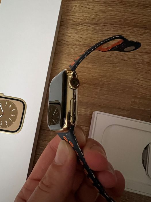 Apple iWatch Series 8 GPS + Cellular