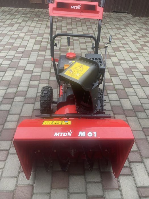 Снегоуборщик  MTD  M 61