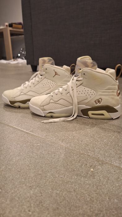 Sapatilhas Bege Jordan