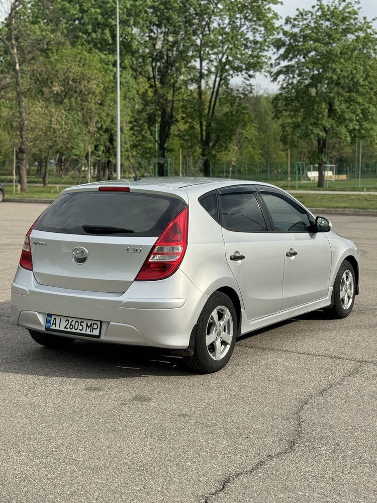 Продам Hyundai I30, 2011 года.