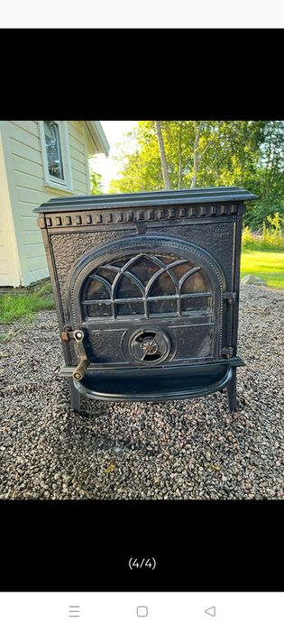 Jotul 3 piec kominek koza w ciemnej emailii  9 kw