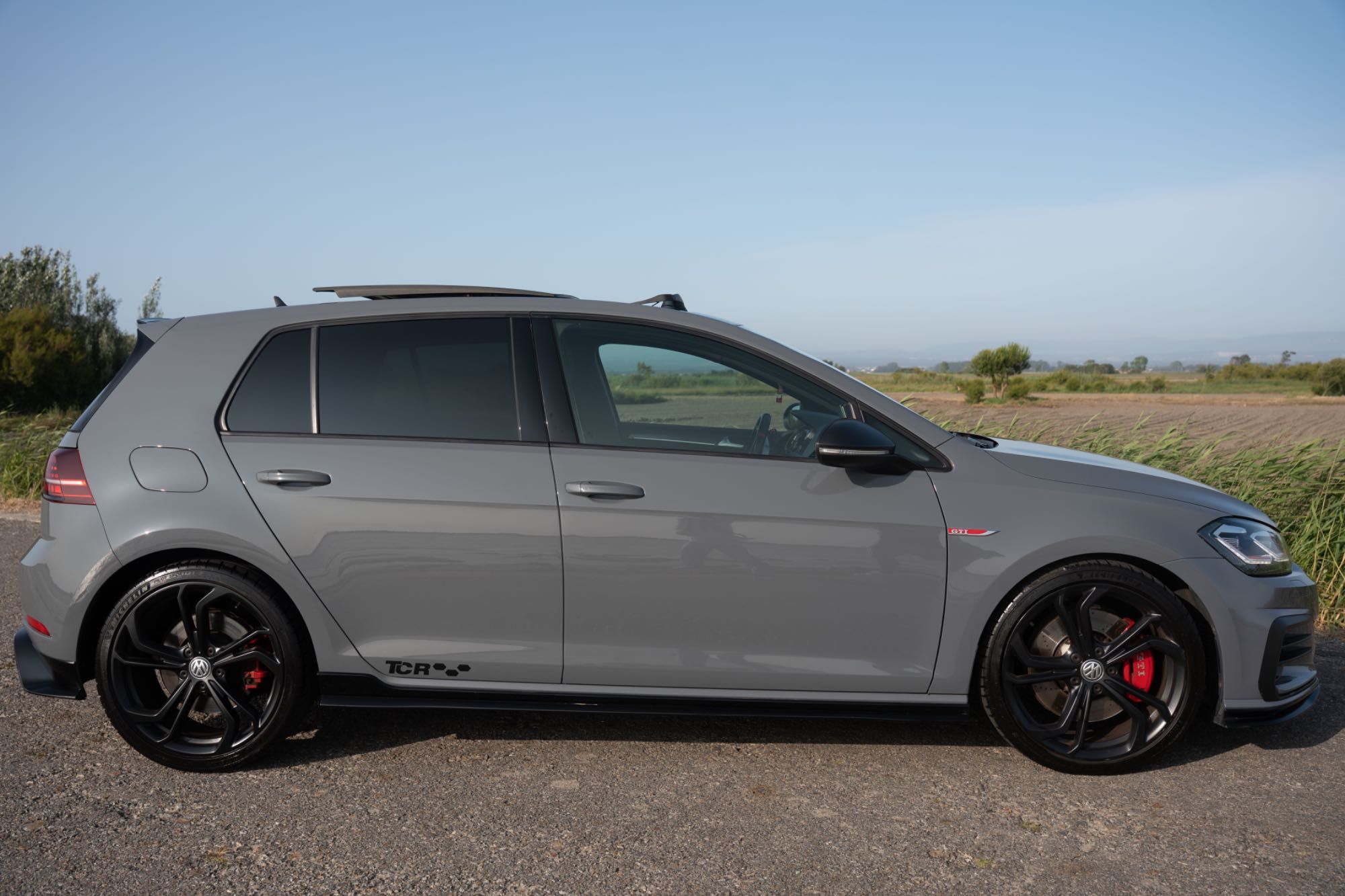 Volkswagen Golf GTI TCR 2.0 TSI DSG 290cv