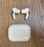 Słuchawki Apple AirPods PRO z etui ładującym Lightning-ANC-ORYGINALNE!