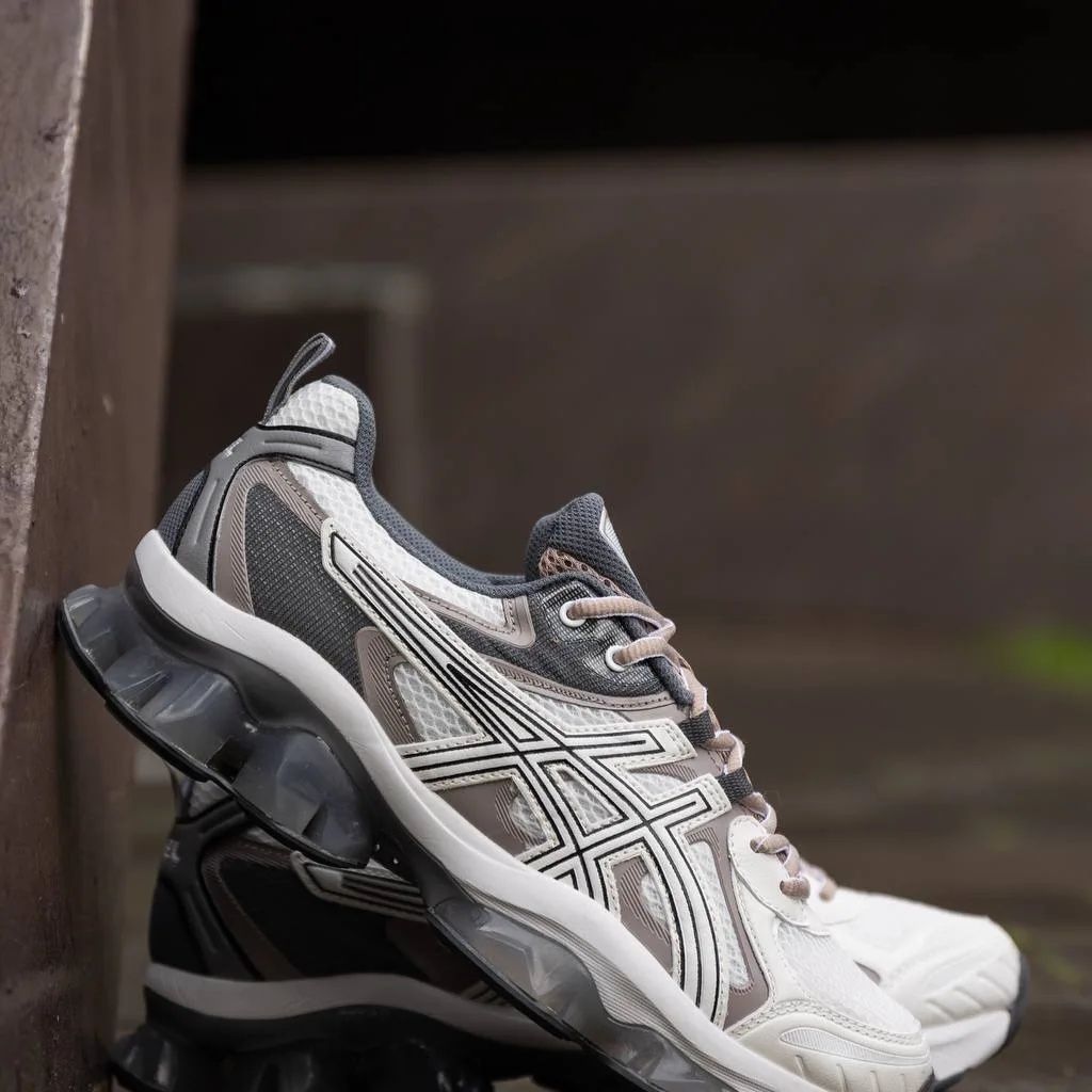 Чоловічі кросівки Asics Gel-Quantum Kinetic White Beige Black