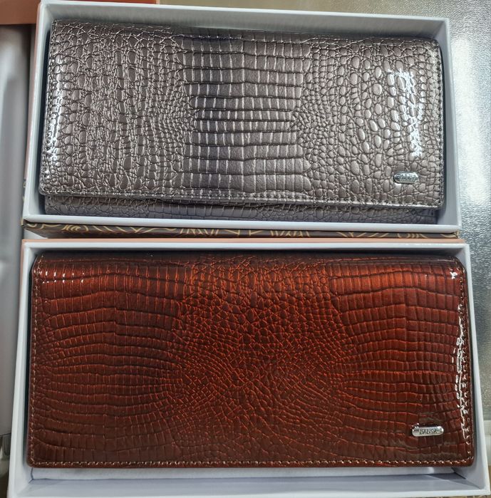 Продам шкіряні гаманці