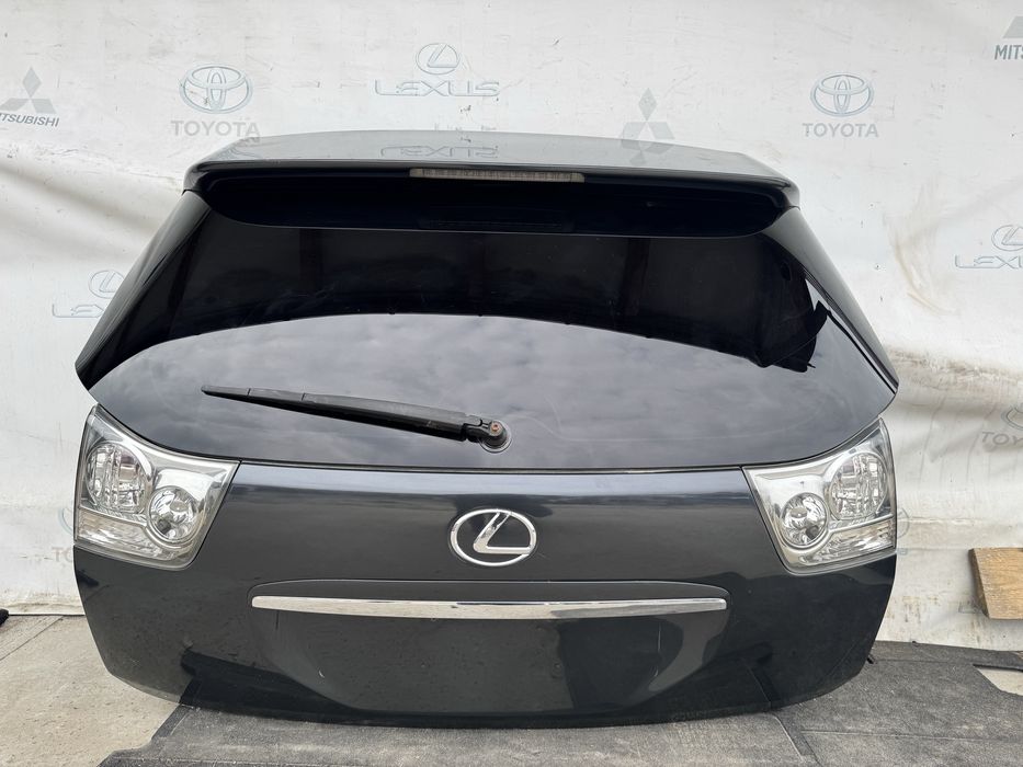 Кришка багажника комплектна Lexus RX 2002 - 2008р