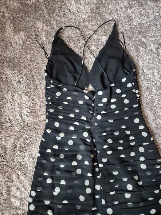 Sukienka czarna w białe kropki Mango rozm. M