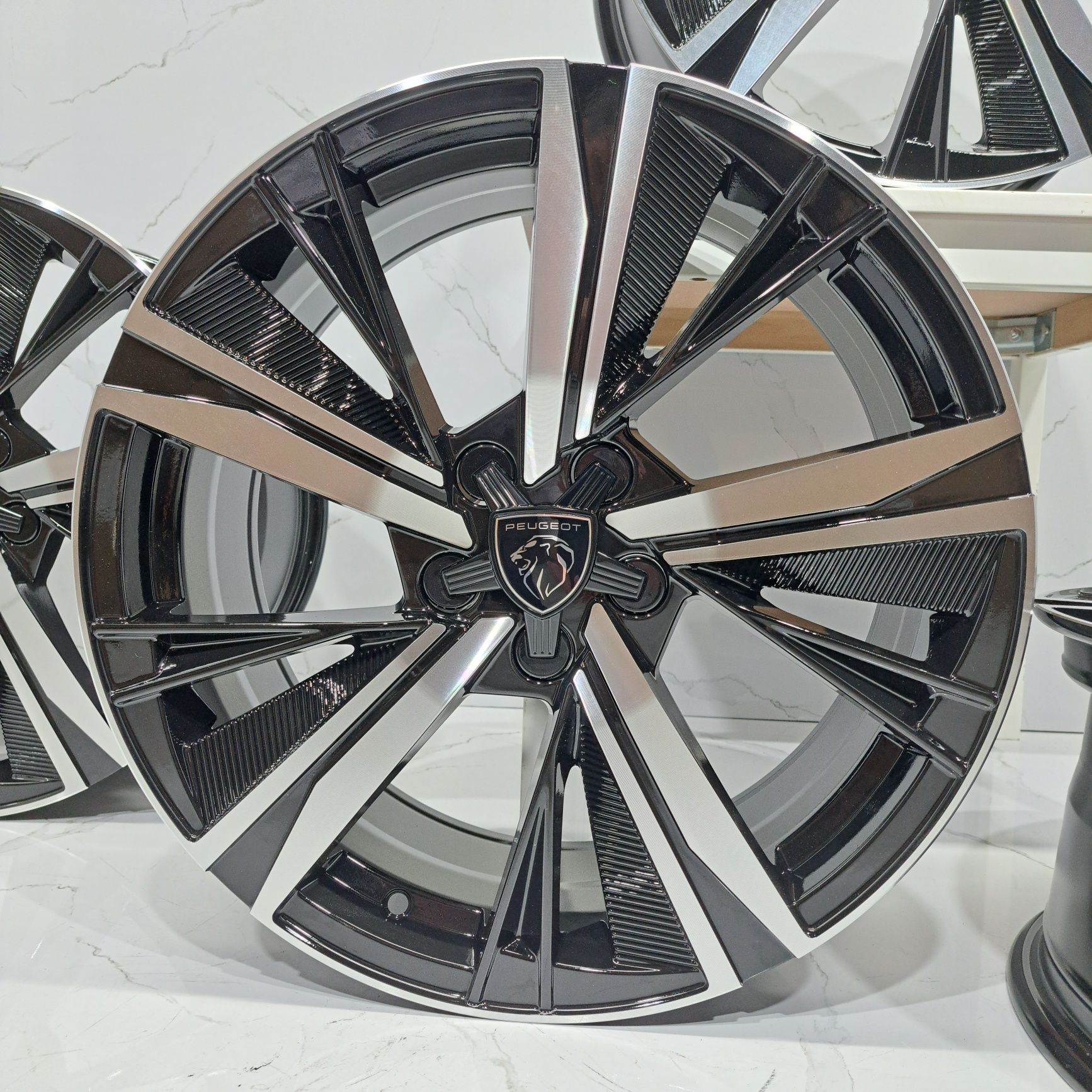 Jantes 18" LOOK Peugeot 308 GT Line 5x108 Citroën Ford Volvo DS