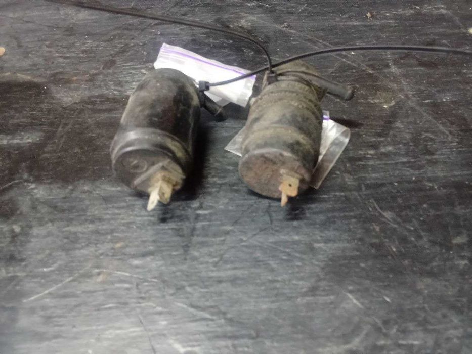 Насос омивача VW LT 35 / Sprinter / Vito 638