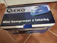 Mini kompresor samochodowy z latarką 12V / 230V