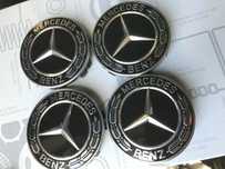Centros de Jante Mercedes em Preto 75mm - Novos
