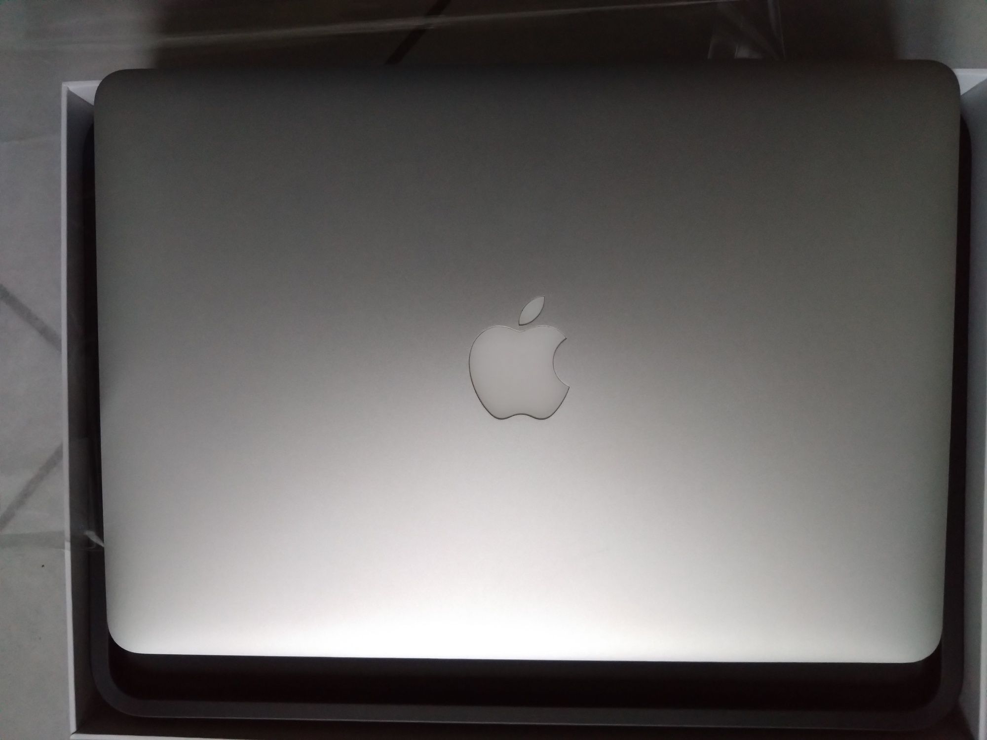 MacBook Air 2017. 13,3"/1,8GHz/8GB/128GB. Igła