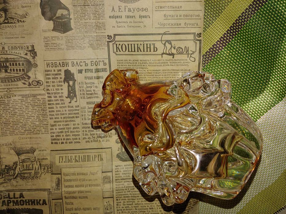 Ваза Гутное стекло Чехословакия Bohemia высота 12,5 см