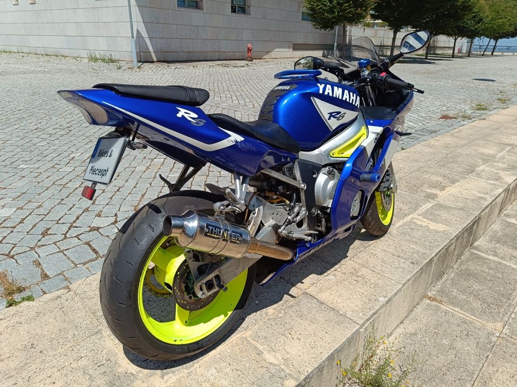 Yamaha YZF R6 vários extras
