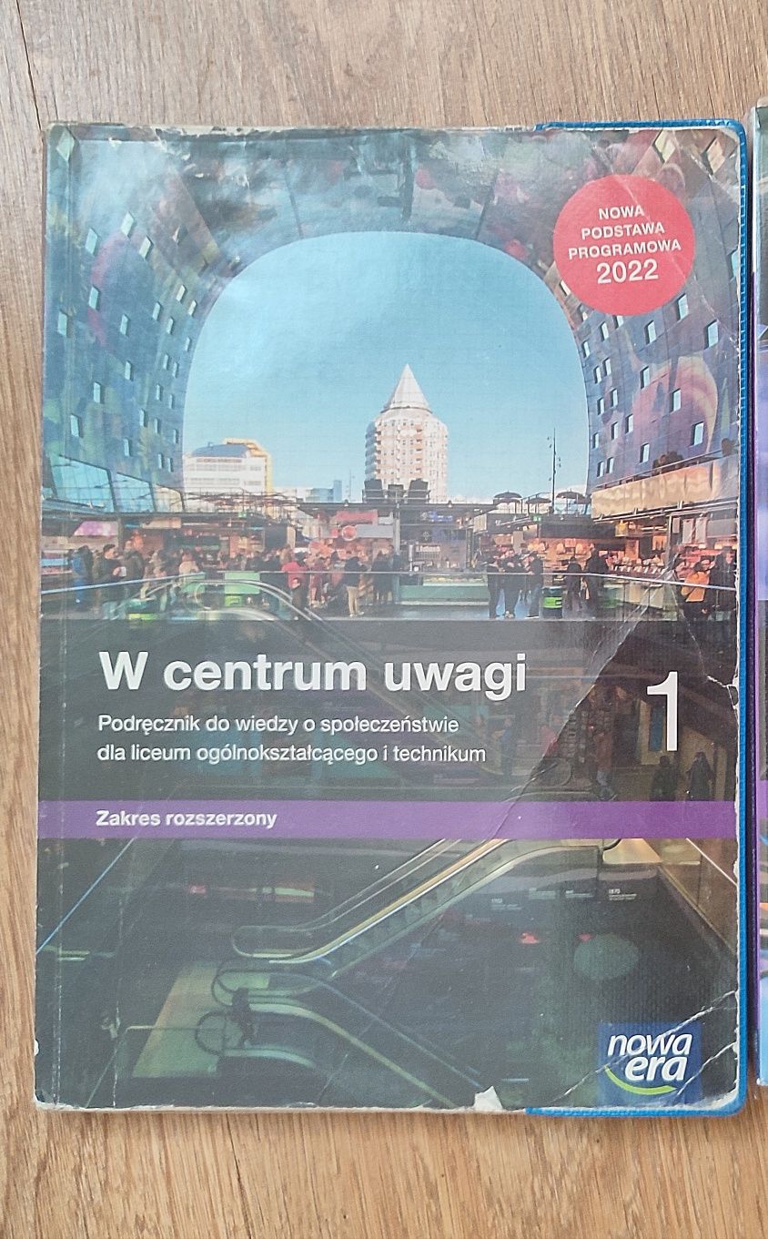W centrum uwagi (ZR) kl.1 LO