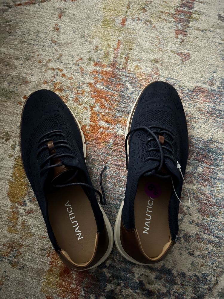 Lekkie, wygodne buty Nautica