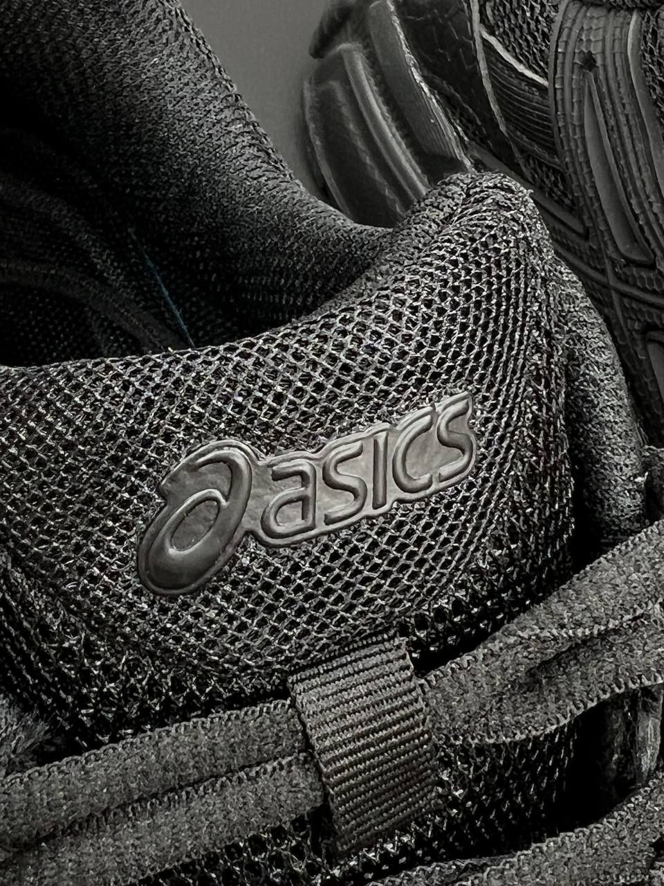 Чоловічі кросівки чорні Asics Gel-Kahana 8