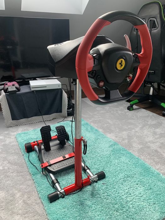 Kierownica THRUSTMASTER Ferrari 458 Spider Plus podstawka