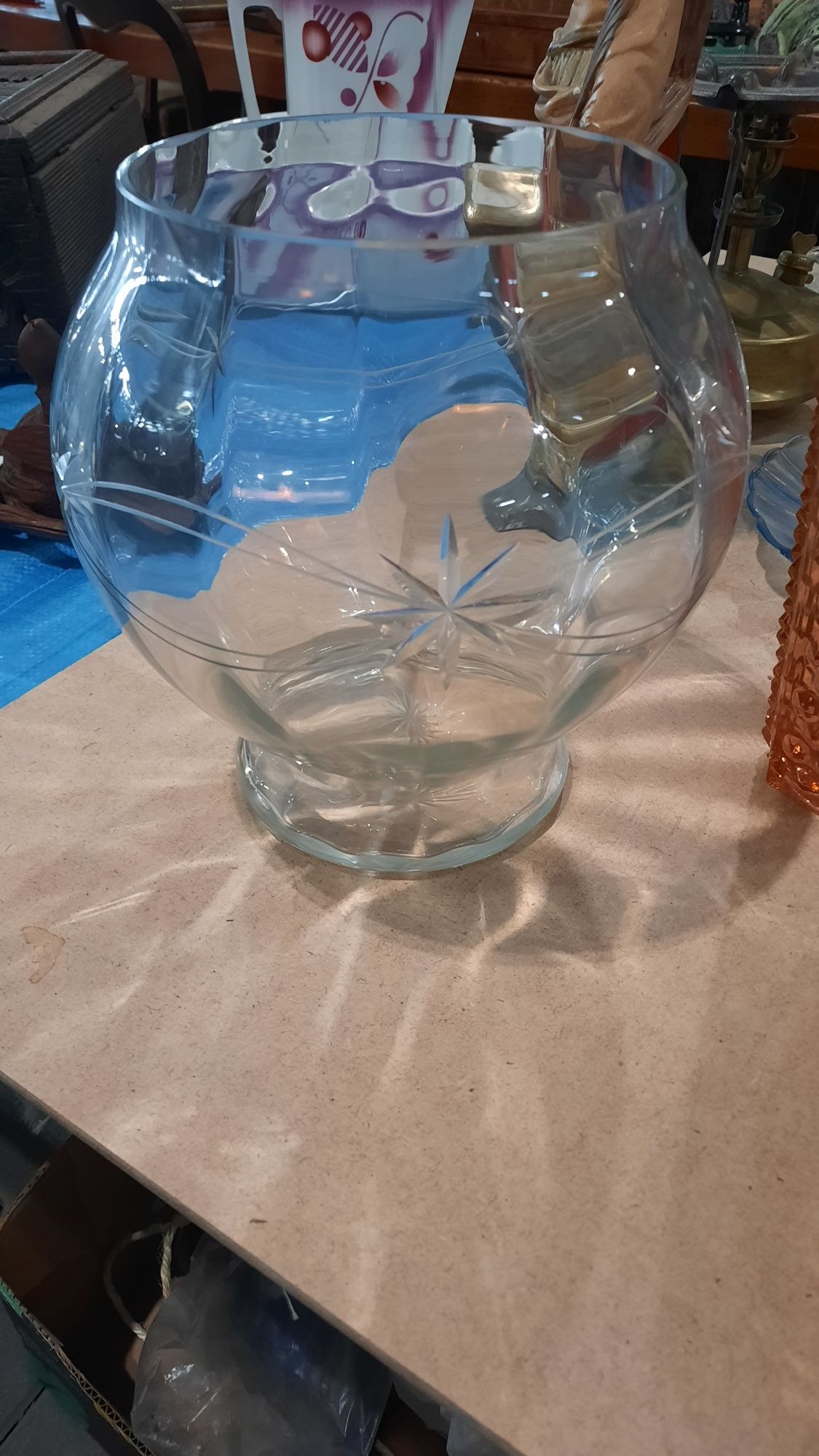 Piękna orgromna waza,szkło,bola