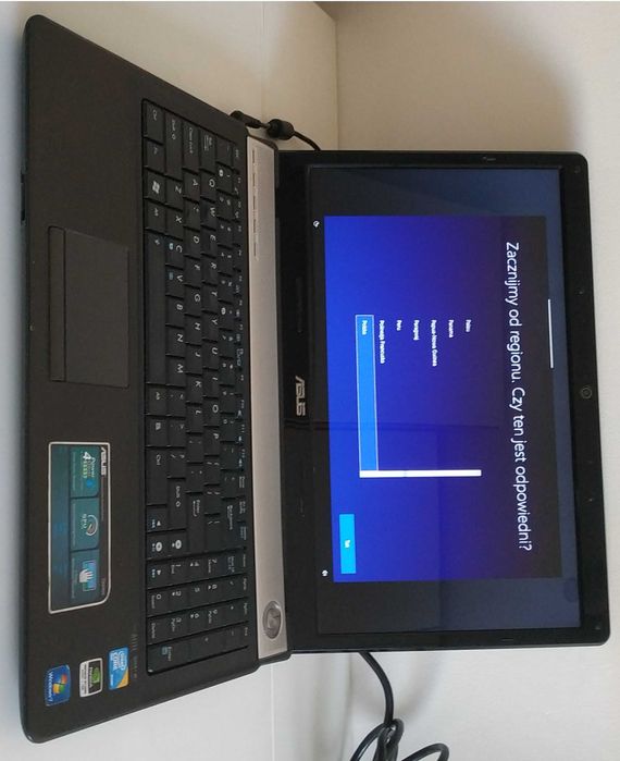 Laptop ASUS N61VG 4 GB RAM 1 GB grafika 16"