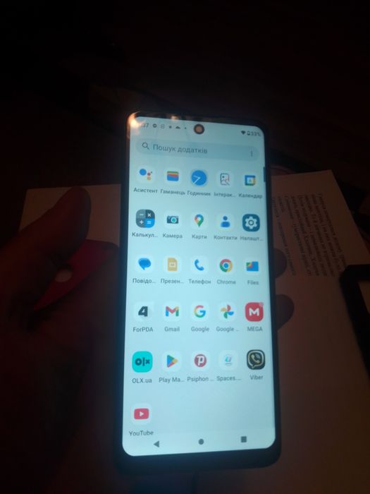 Samsung A30 в хорошем состоянии.