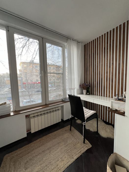 Продам 2ком кв метро Научная с ремонтом
