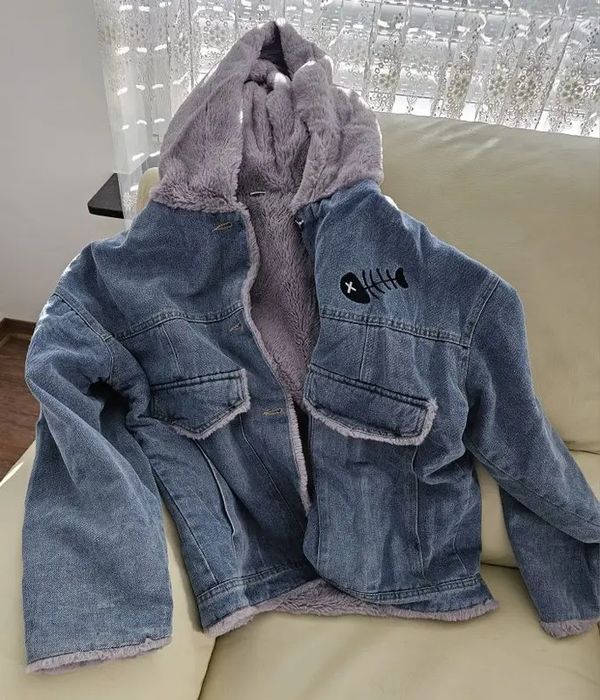 Женская джинсовая куртка QDNIXILA синяя свободного кроя