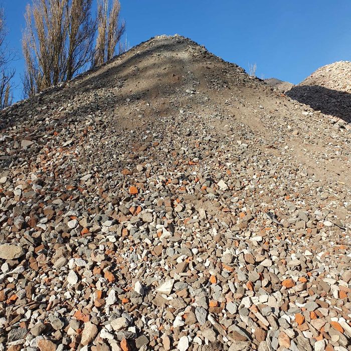 Tłuceń na drogę, ceglano-betonowy 0-63 mm,