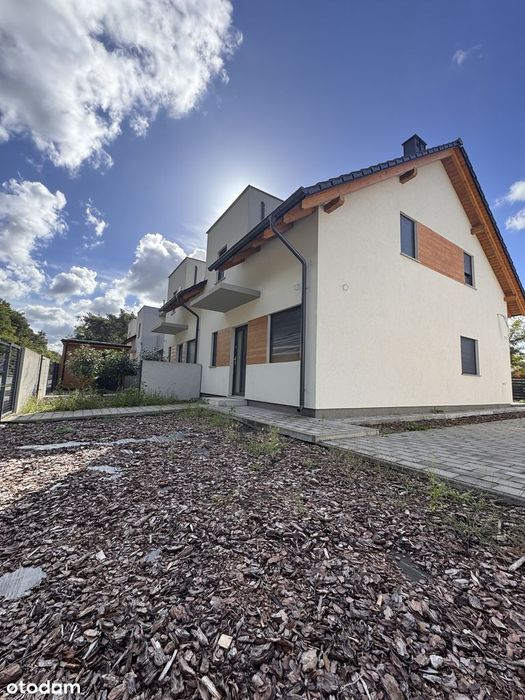 Na sprzedaż dom w zabudowie bliźniaczej – Boszkowo