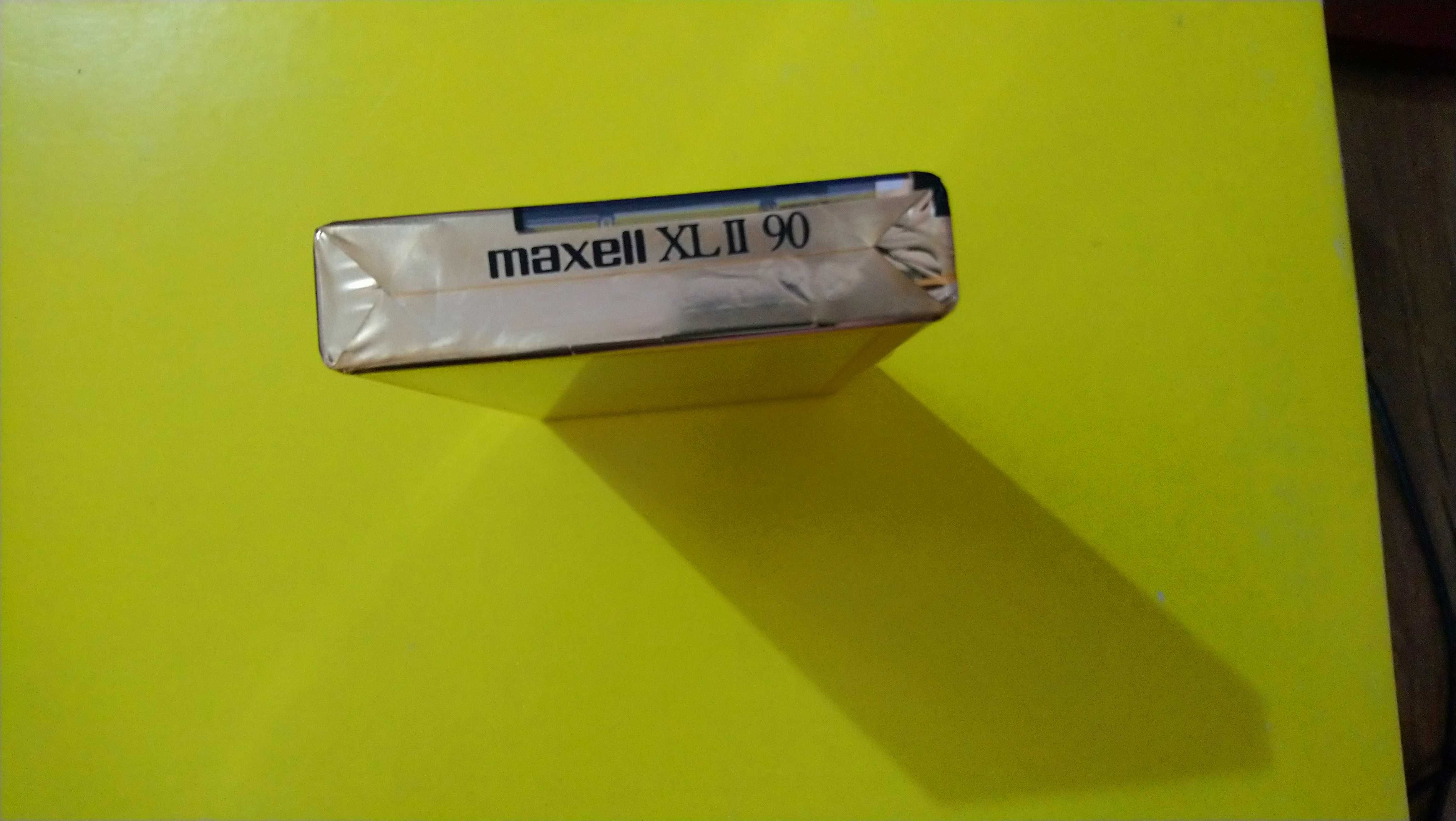 Аудиокассета, аудіокасета, аудио кассета, кассета Maxell XL II 90