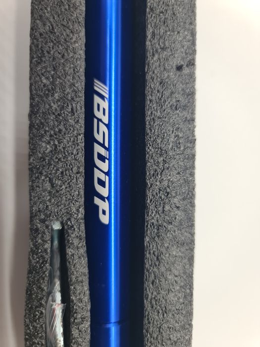 Braço universal  extensível para bicicleta - novo