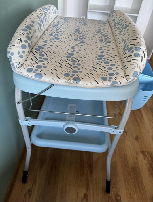 Przewijak z wanienką Chicco