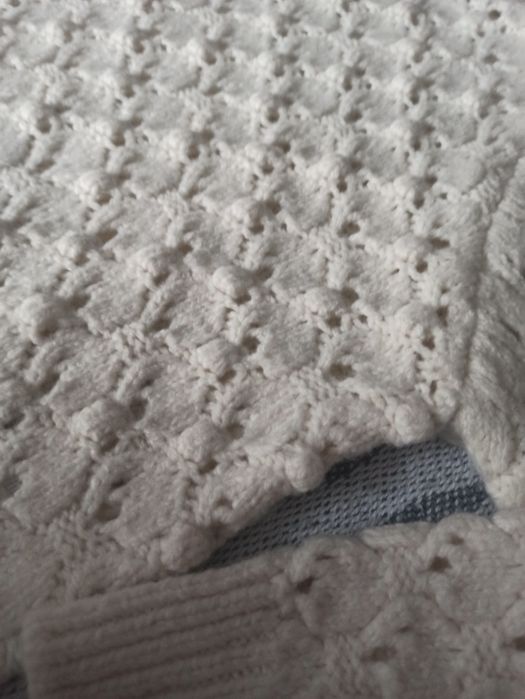 Sweter ażurowy Reserved